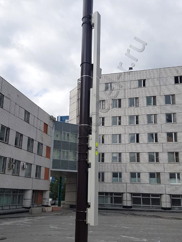 Крепление динамиков на столб