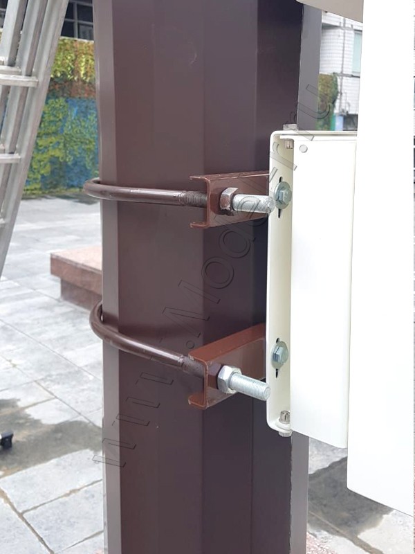 Кронштейн крепление на столб