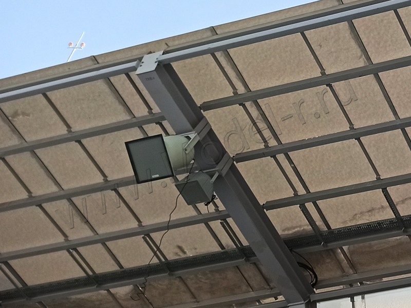 Крепление колонки на балку