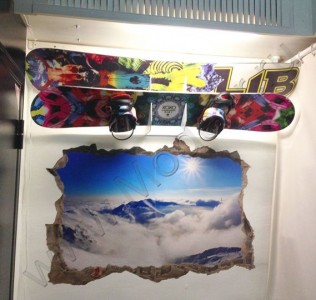 Крепления для хранения сноубордов на стене