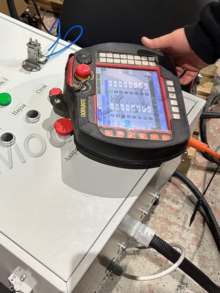 Обучение, обслуживание и ремонт роботов